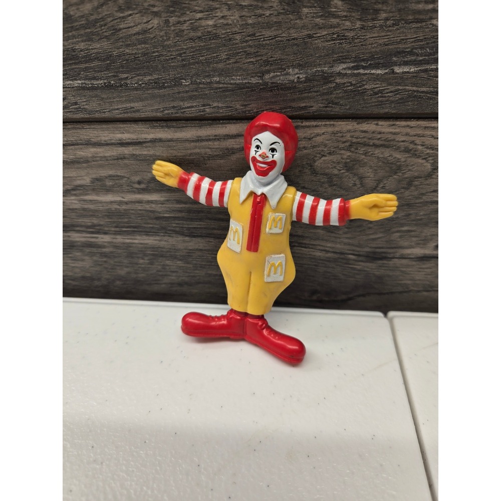 Vintage 1995 McDonald's Ronald McDonald PVC Figure Mascot Toy Collectible